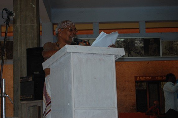 Tirukkoil Vazhipattu Kuzhu